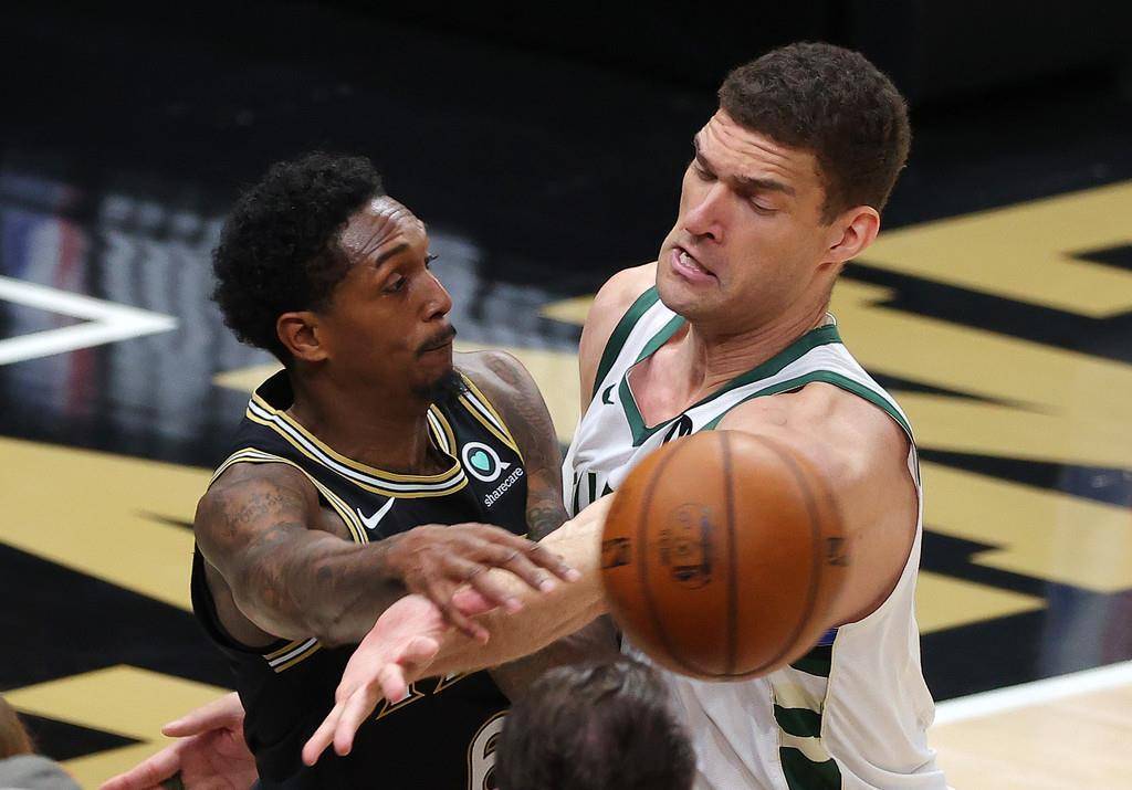 包含风云突变阿斯顿维拉冲刺阶段遗憾出局；荷甲版图或变；管理层满意；阵容厚度经受考验的词条